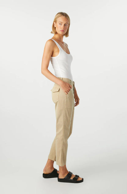 the EASY ARMY trouser, khaki