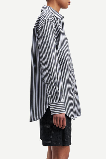 The LOVA Shirt, Black Stripe