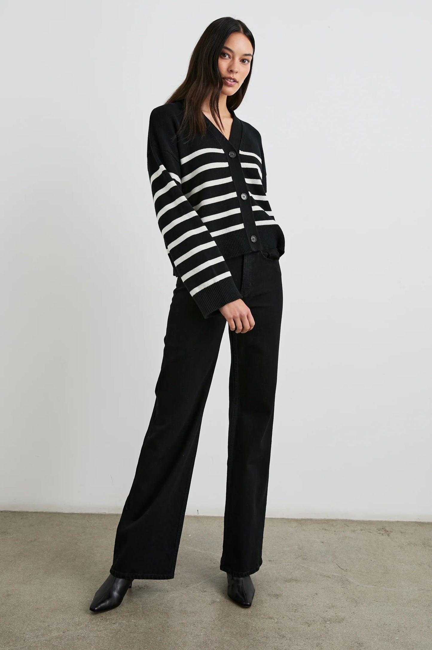 the GENEVA, black oatmeal stripe