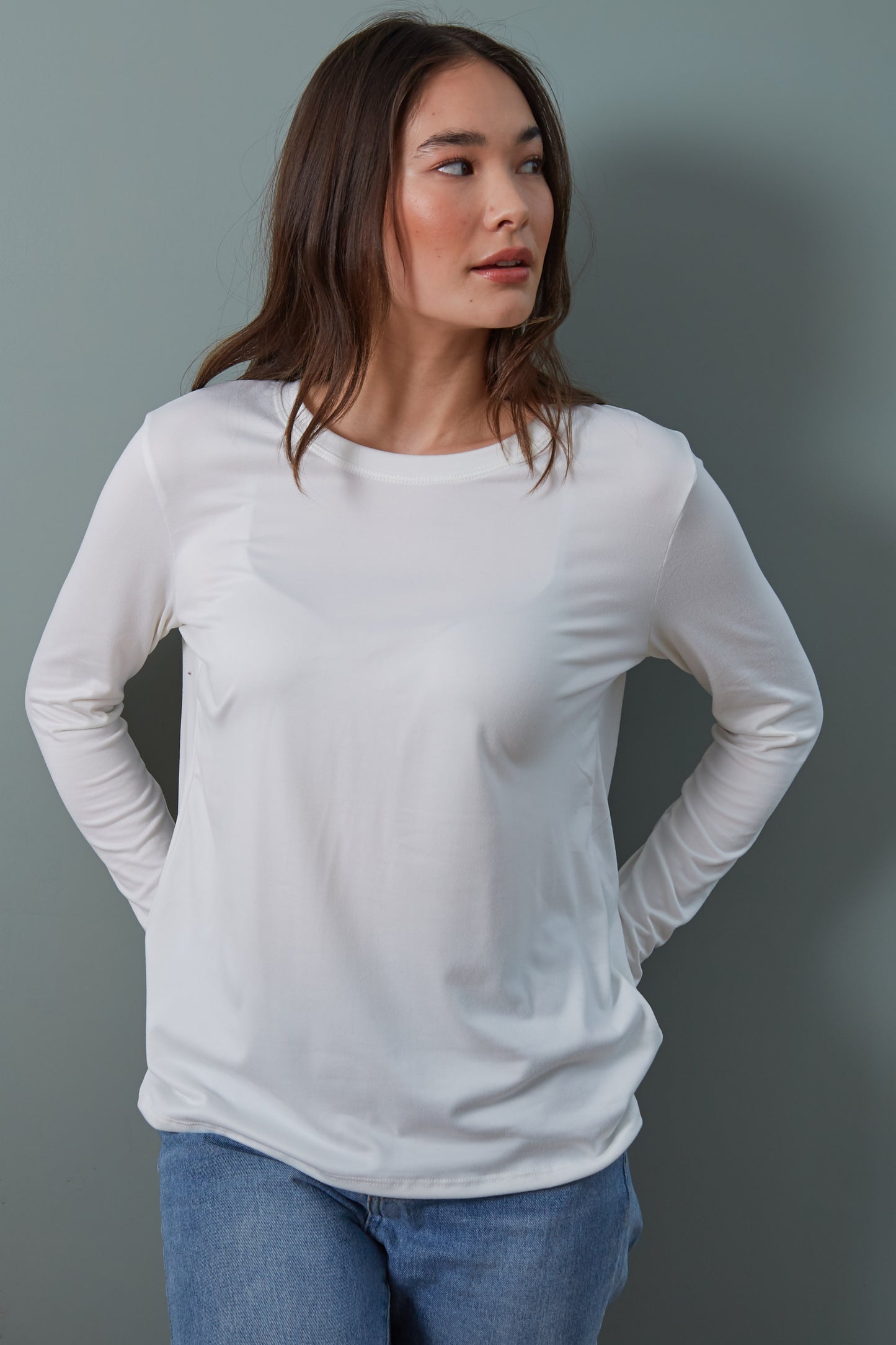 the SUZANNE basic, white