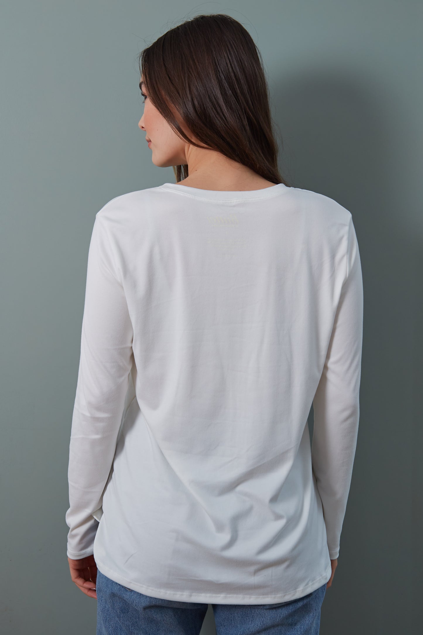 the SUZANNE basic, white