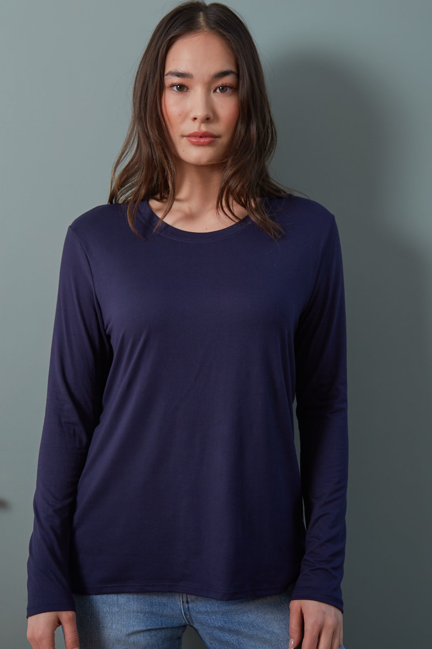 the SUZANNE basic, navy