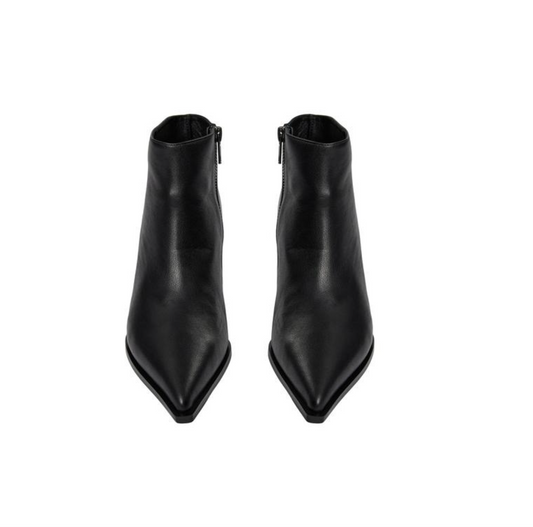 the ESSENTIALS bootie, black leather