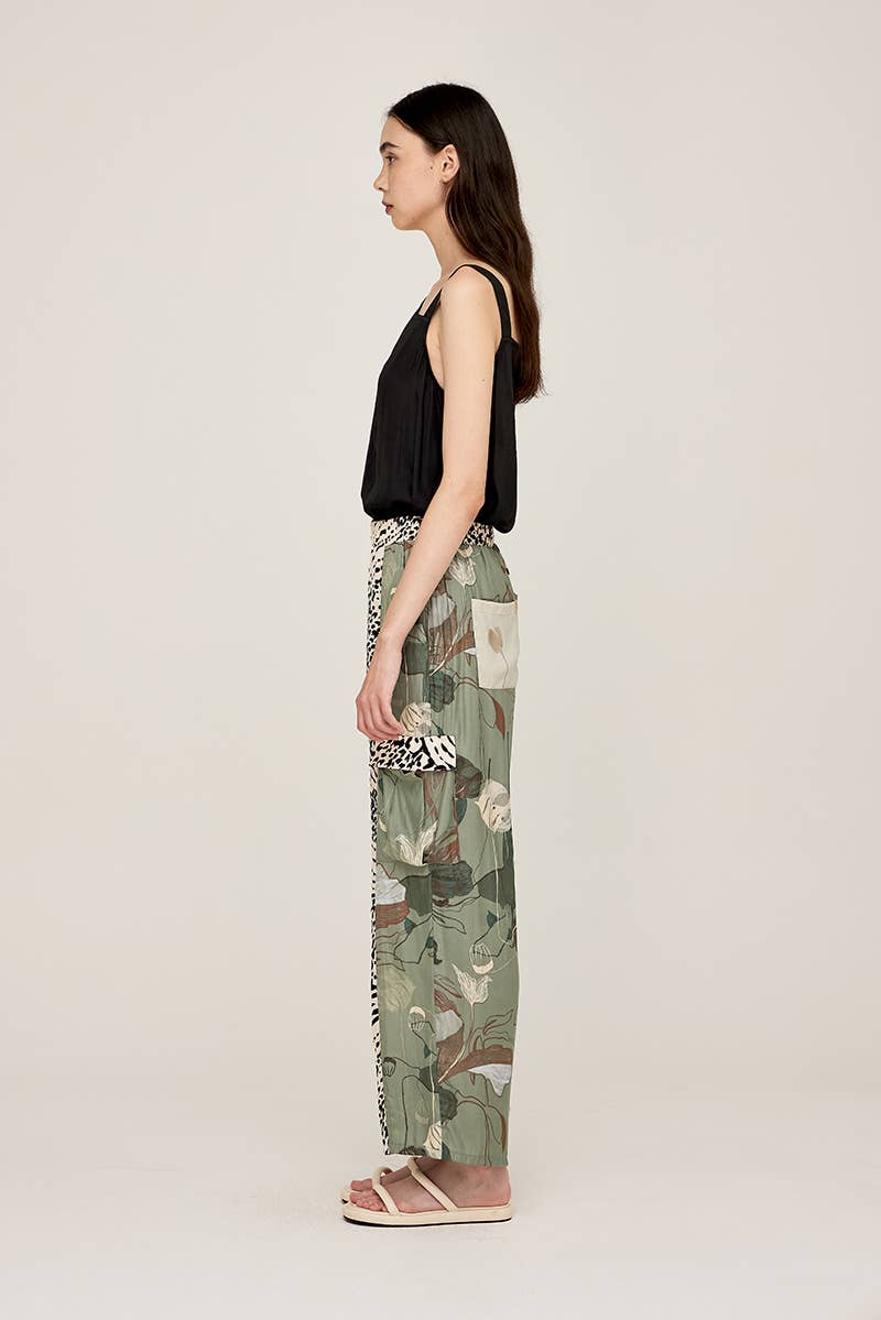 The MIXED Print Pant