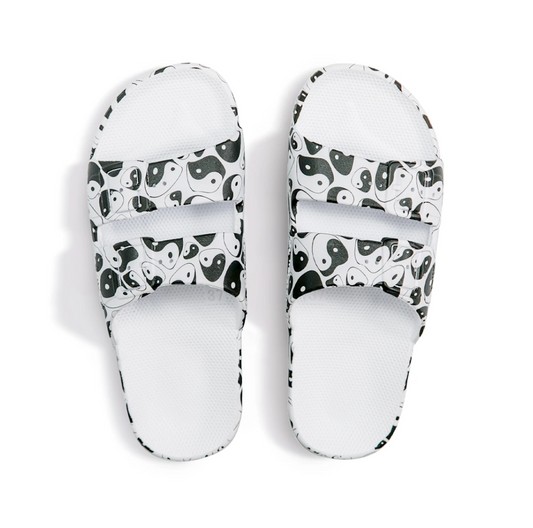 The FREEDOM SLIPPER, Ying Yang White